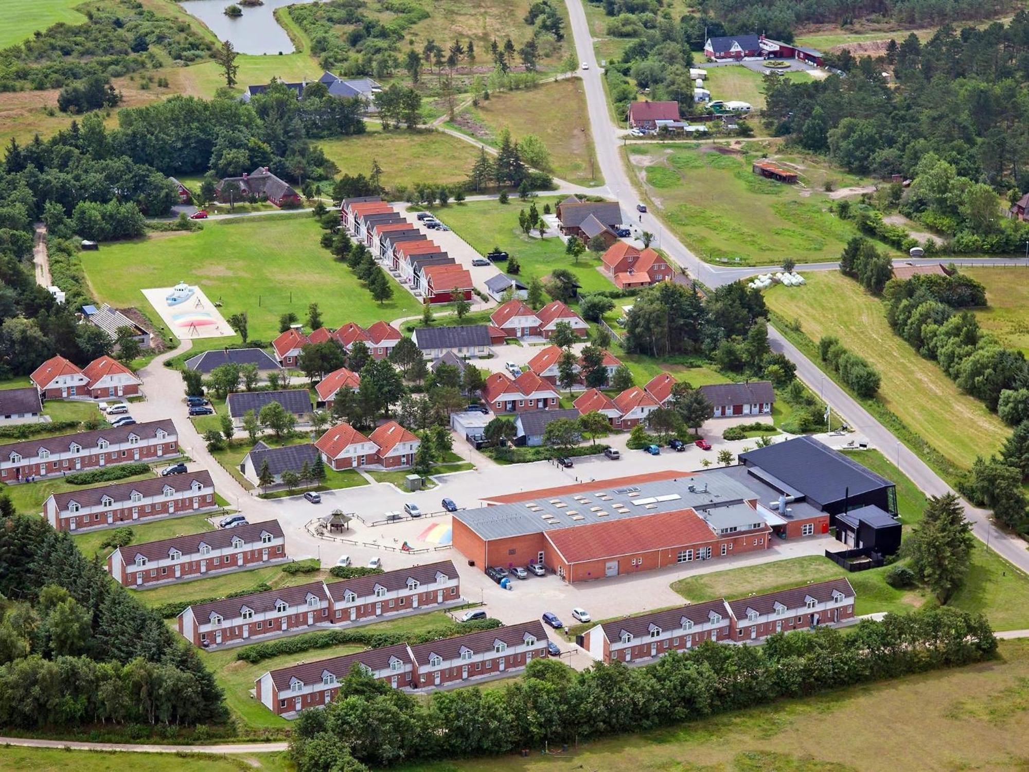 6 Person Holiday Home On A Holiday Park In Bl Vand Blåvand Exterior foto